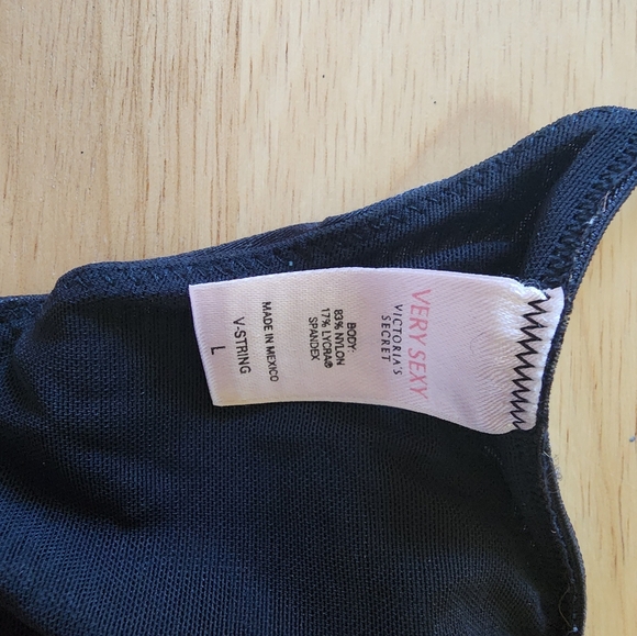 Victoria's Secret Very Sexy Thong Size Lg - Picture 3 of 3